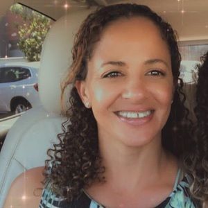 Meet your Posher, April